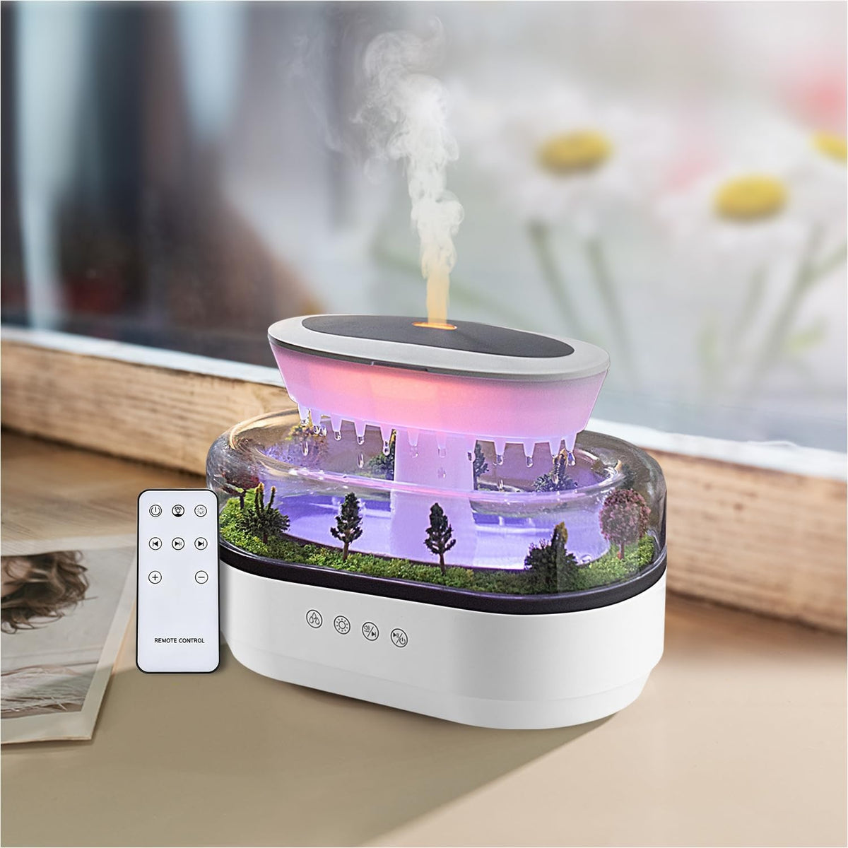 Lámpara de lluvia Novarela con bosque, encendida junto a la ventana
